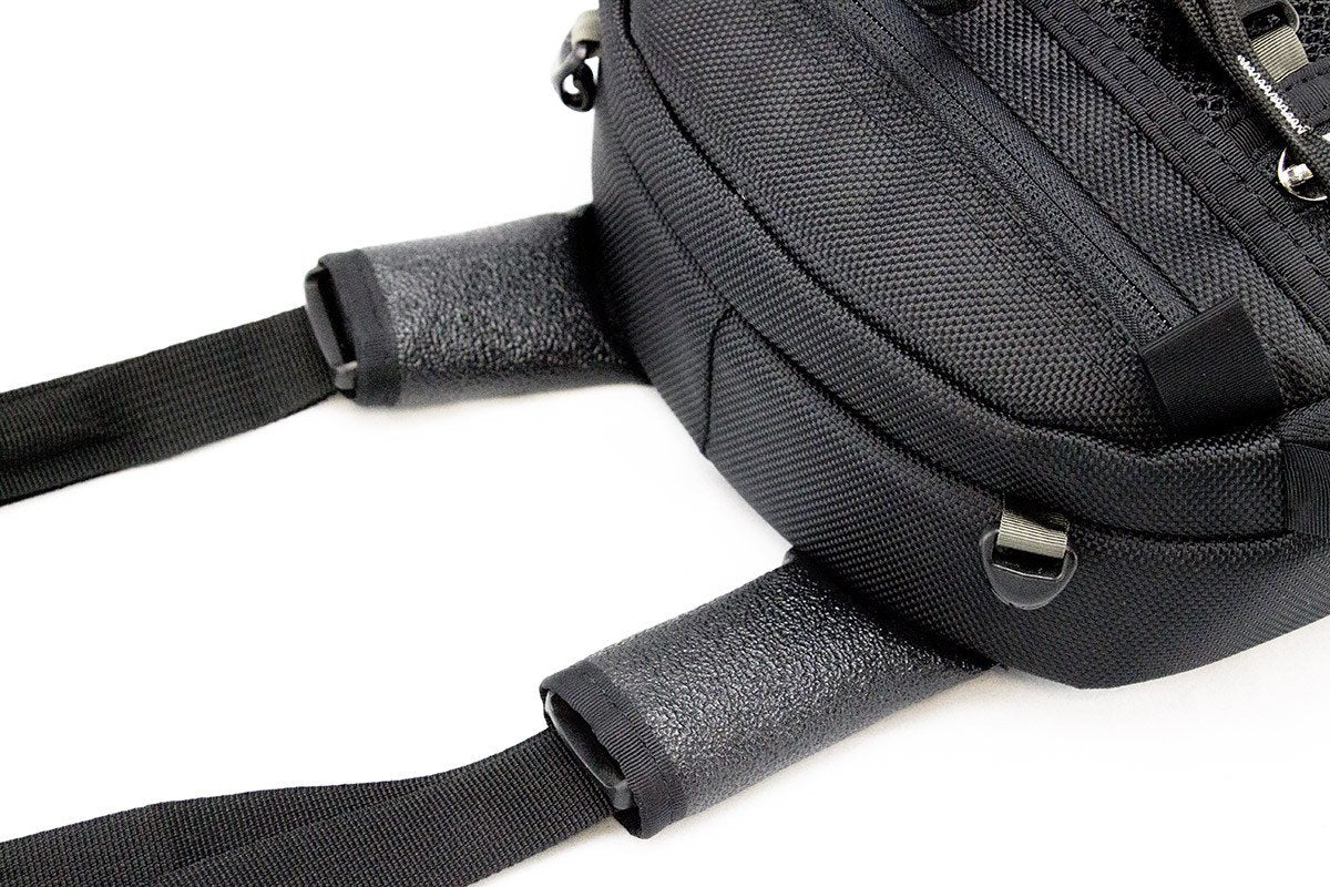 1700 Black Magnetic Mini Aeropac Tankbag